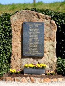 War memorial Kleinpürschütz 2