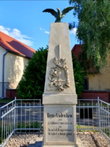 War memorial Wetzdorf, Schkölen 5