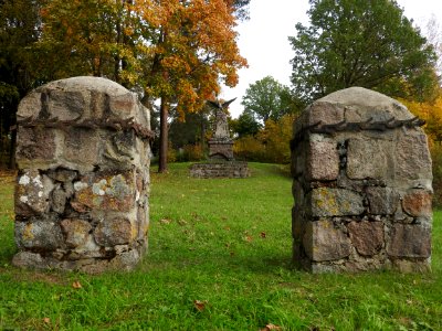 War memorial Poltaraŭščyna 05