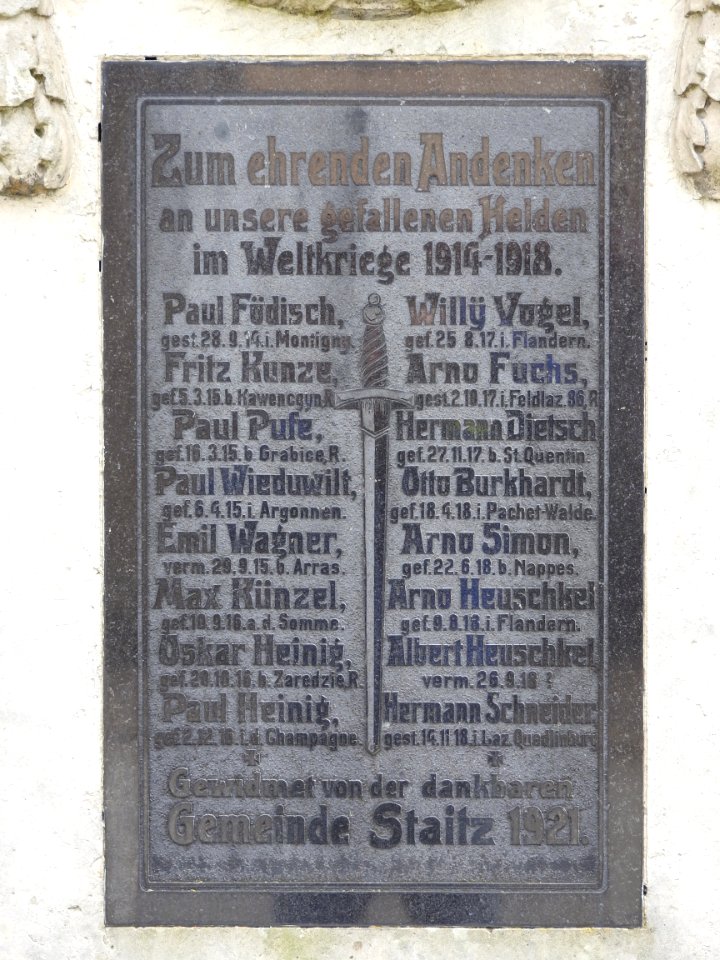 War memorial Staitz 3