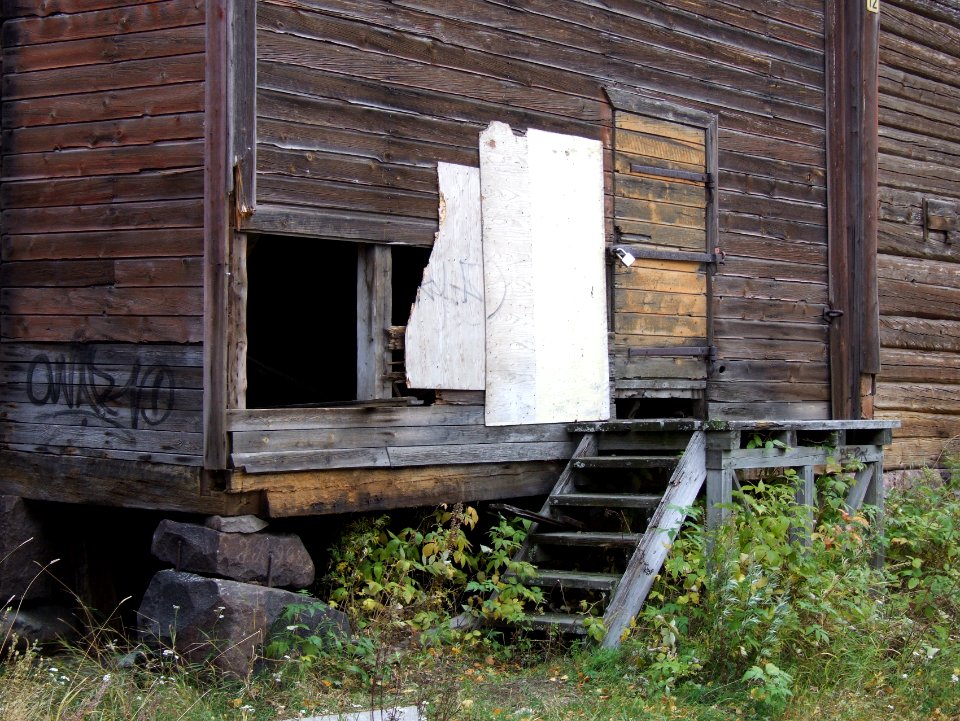 Warehouse Toppila Oulu 20080928