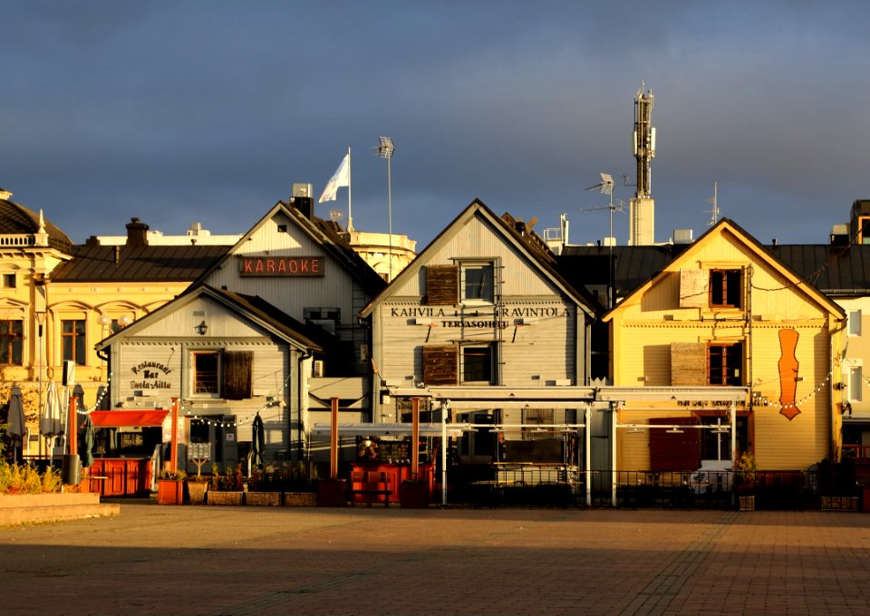 Warehouse Restaurants Oulu 20171015
