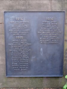 War memorial Uder 12