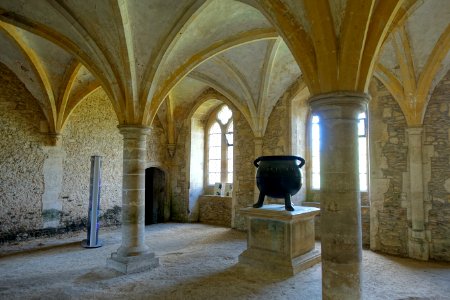 Warming Room - Lacock Abbey - Wiltshire, England - DSC00888
