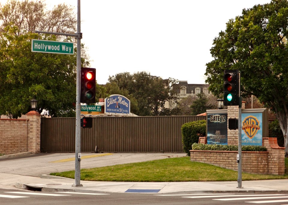 Warner Ranch gate 12 Burbank 2015-01-11
