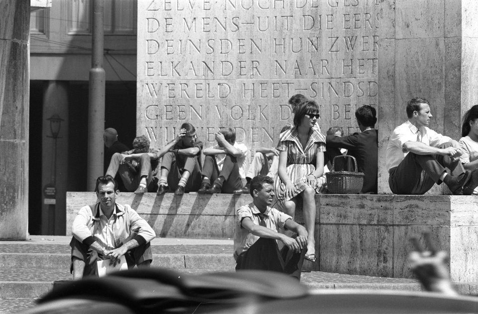 Warm weer in Amsterdam, Bestanddeelnr 912-6920