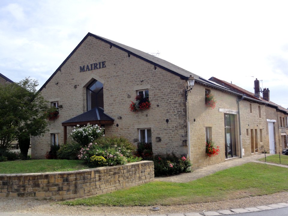 Warnécourt (Ardennes) mairie
