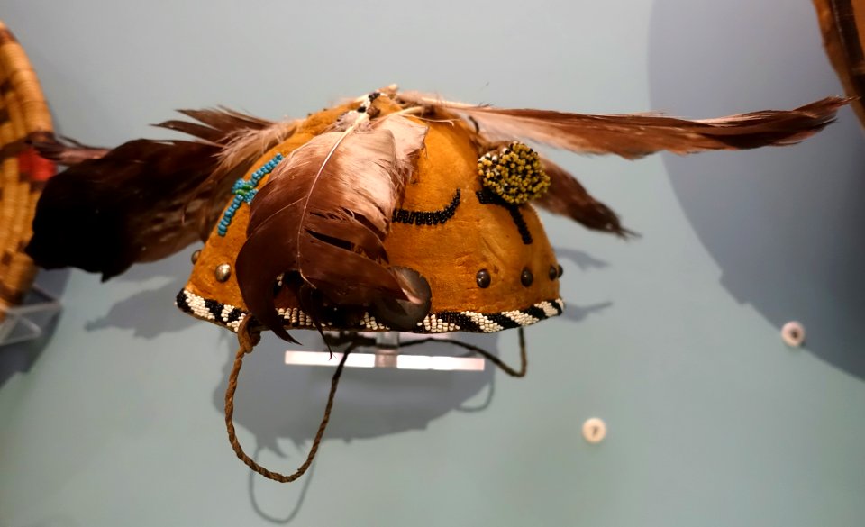 War cap, Chiricahua Apache, 1880s - Native American collection - Peabody Museum, Harvard University - DSC05902