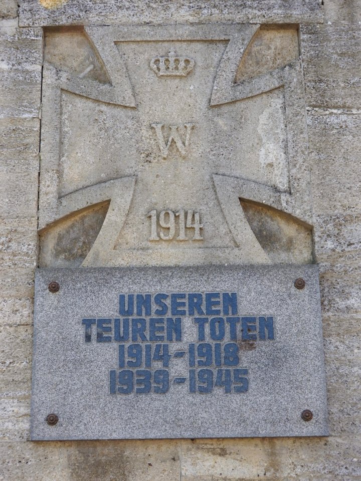 War memorial Guthmannshausen 5