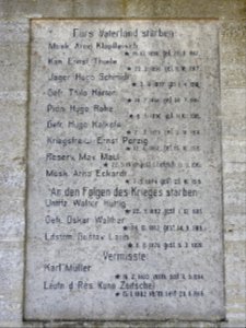 War memorial Guthmannshausen 2