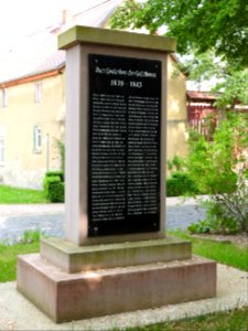 War memorial in Hauteroda 1