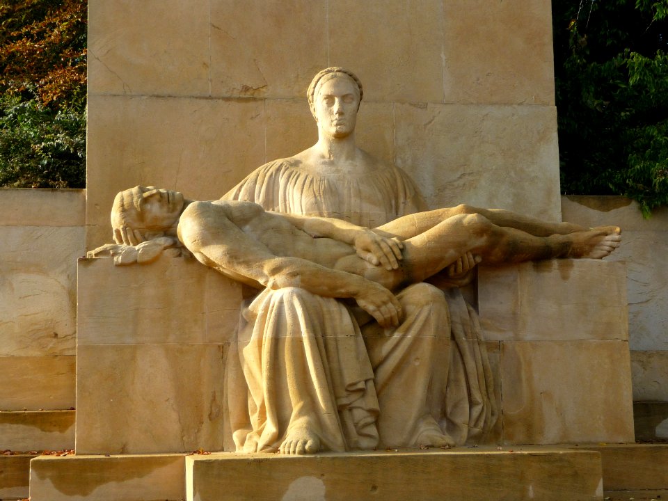 War memorial in Metz 03