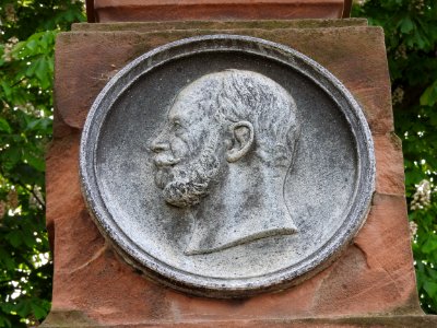 War memorial in Hauteroda 5