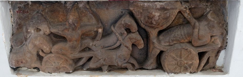 War Carriage, 11th-13th century, Binh Dinh - Museum of Cham Sculpture - Danang, Vietnam - DSC01459