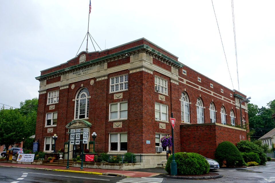Warren Memorial Town Hall - Stafford Springs, Connecticut - DSC04225