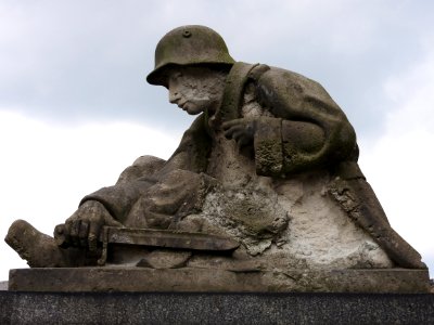 War memorial Daßlitz, Thuringia 04
