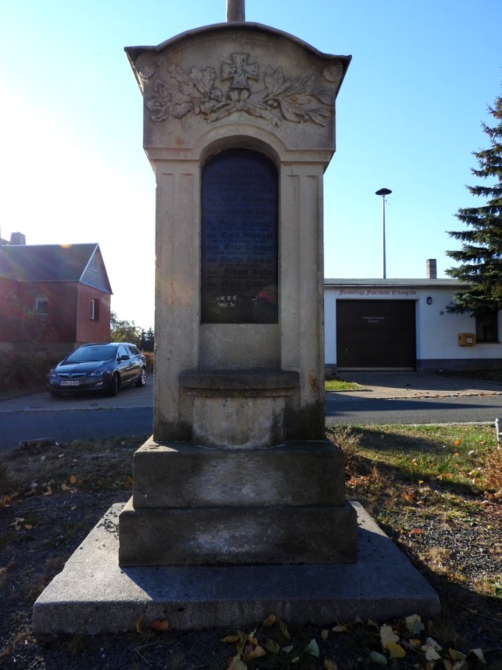 War memorial Erbengrün 3