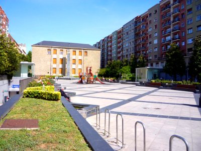 Vitoria - Plaza de Francisco Juan de Ayala 03
