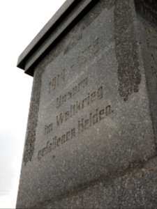 War memorial Daßlitz, Thuringia 09