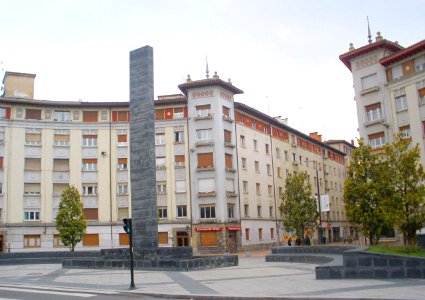 Vitoria - Plaza de Francisco Juan de Ayala 01