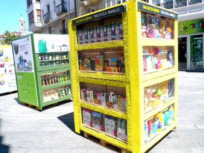 Vitoria - Plaza del General Loma, campaña pro-reciclaje 5