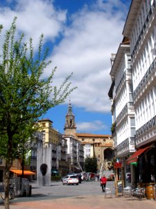 Vitoria - Plaza del General Loma 3