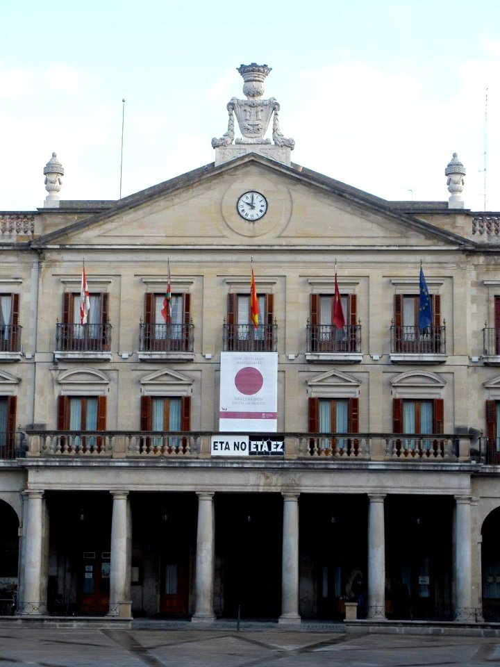 Vitoria - Plaza Nueva 09