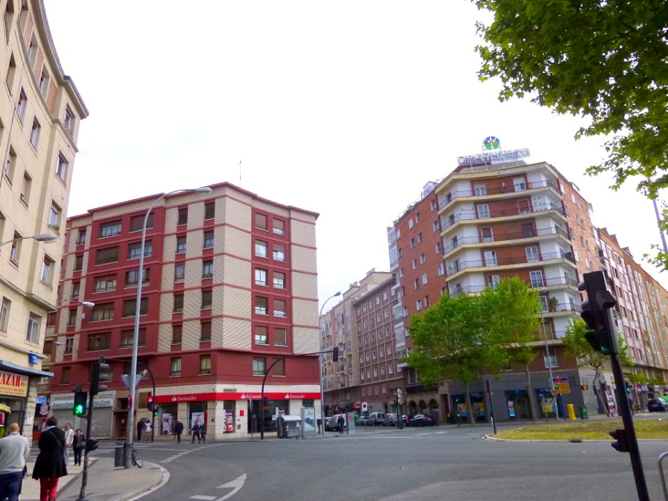 Vitoria - Plaza del Emperador Carlos I