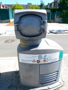 Vitoria - Buzones de recogida neumática de residuos 3