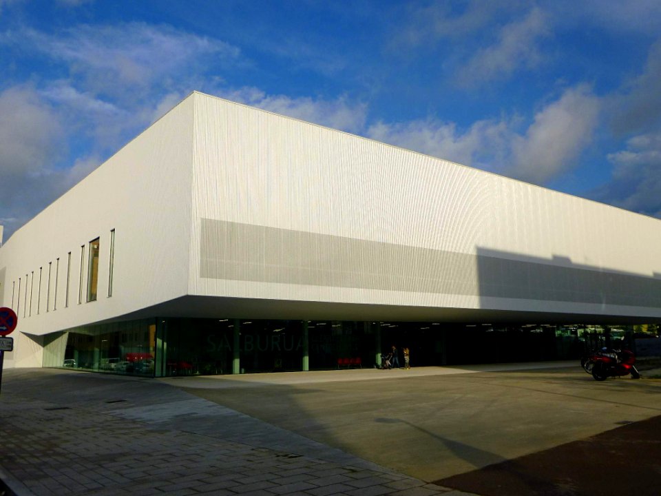 Vitoria - Centro Cívico Salburua 20