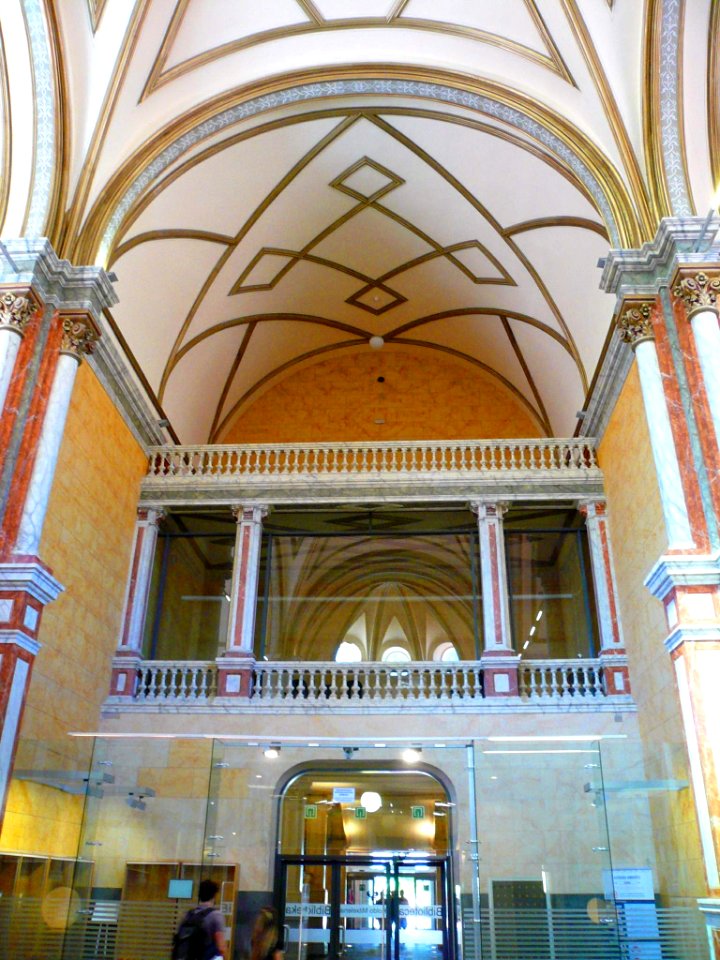 Vitoria - Biblioteca Central del Campus de Álava de la UPV-EHU (Edificio Las Nieves) 03