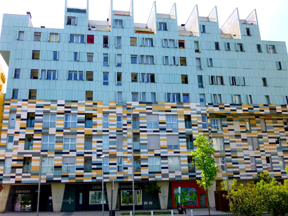 Vitoria - Bulevar de Salburua 44-56 (16)
