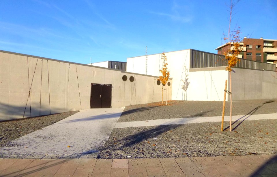 Vitoria - Centro Cívico Zabalgana 02