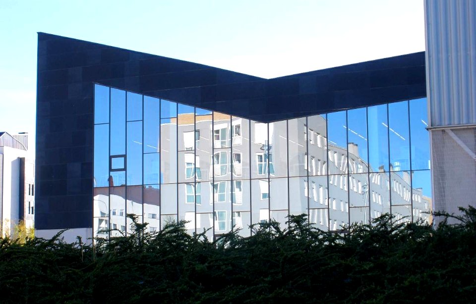 Vitoria - Centro Cívico Ibaiondo 3