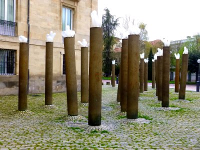 Vitoria - Bosque de Luz, Monumento a las víctimas de la dictadura franquista en Álava