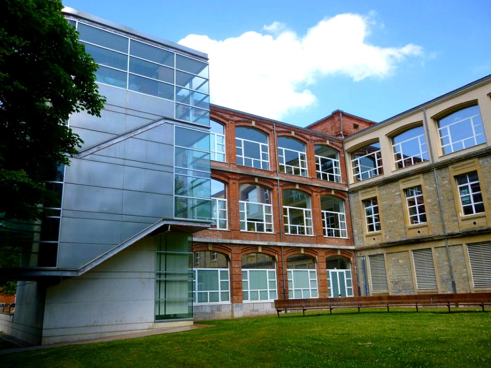 Vitoria - Biblioteca Central del Campus de Álava de la UPV-EHU (Edificio Las Nieves) 3