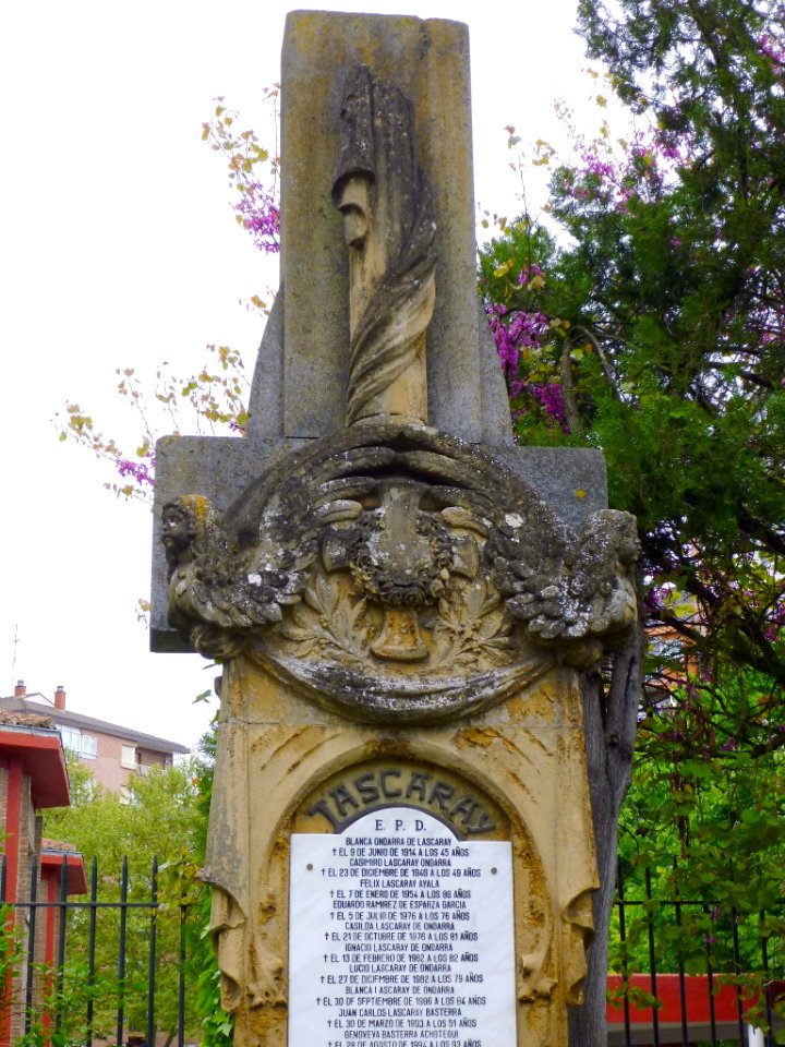 Vitoria - Cementerio de Santa Isabel 065