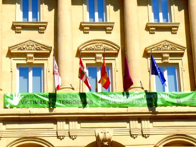 Vitoria - Centro Memorial de las Víctimas del Terrorismo (edificio del antiguo Banco de España) 10