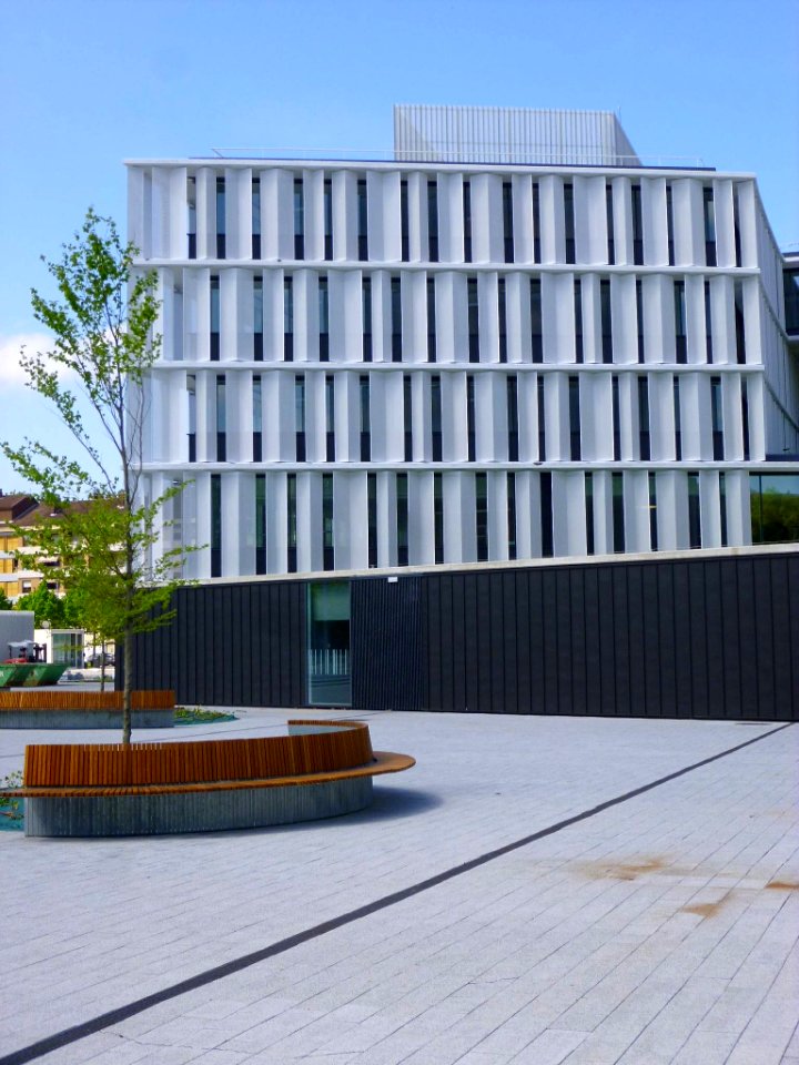 Vitoria - Oficinas Municipales de San Martín 04
