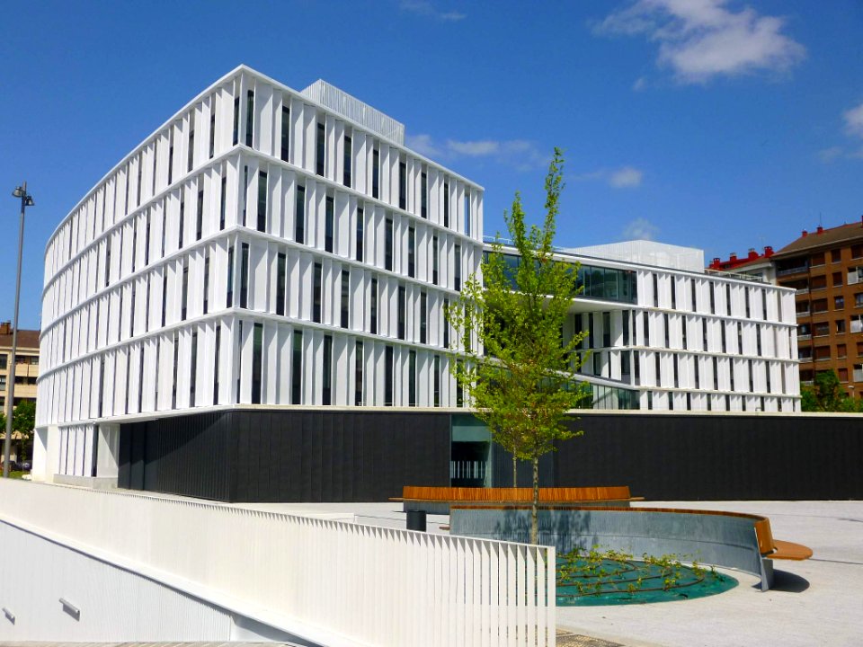 Vitoria - Oficinas Municipales de San Martín 05