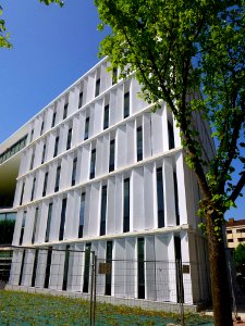 Vitoria - Oficinas Municipales de San Martín 08