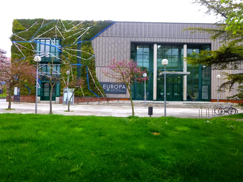 Vitoria - Palacio de Congresos y Exposiciones Europa 47