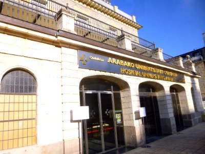 Vitoria - Hospital Universitario de Álava-Sede Santiago Apóstol 1