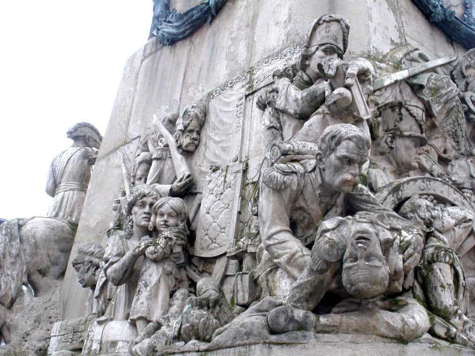 Vitoria - Monumento Batalla Vitoria7