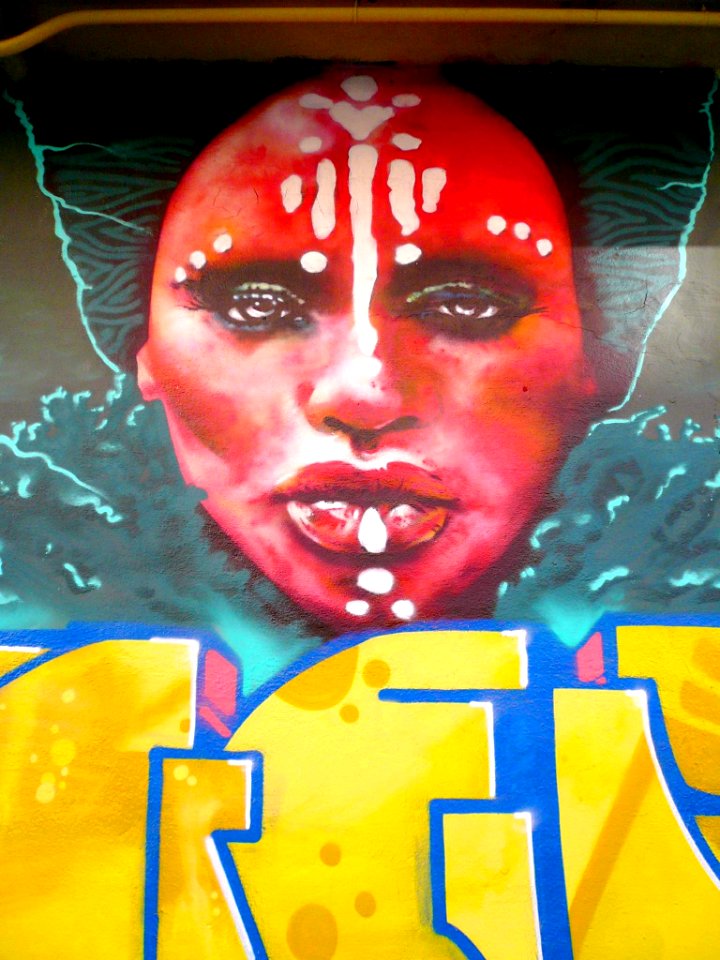 Vitoria - Graffiti en el barrio de Adurza 04