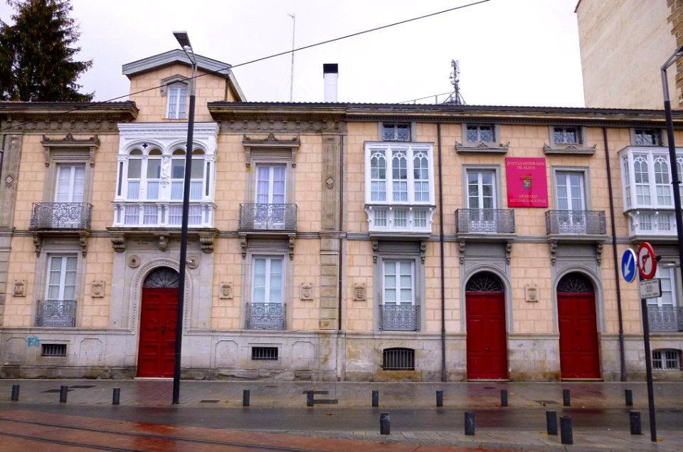 Vitoria - Juntas Generales de Álava 1