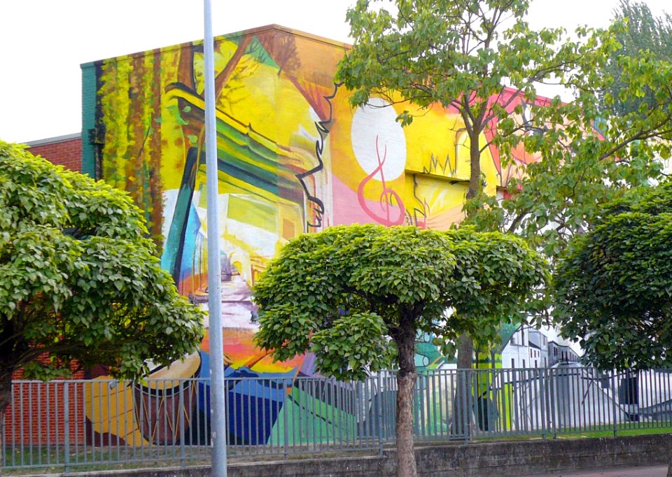 Vitoria - Mural en San Martín 1