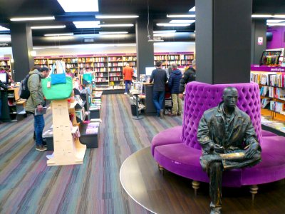 Vitoria - Librería Elkar 1