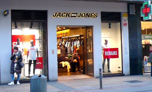 Vitoria - Jack & Jones (calle General Álava)