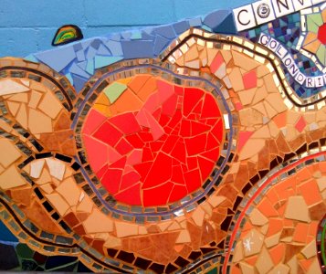 Vitoria - Murales del Casco Viejo, detalles de trencadís 3